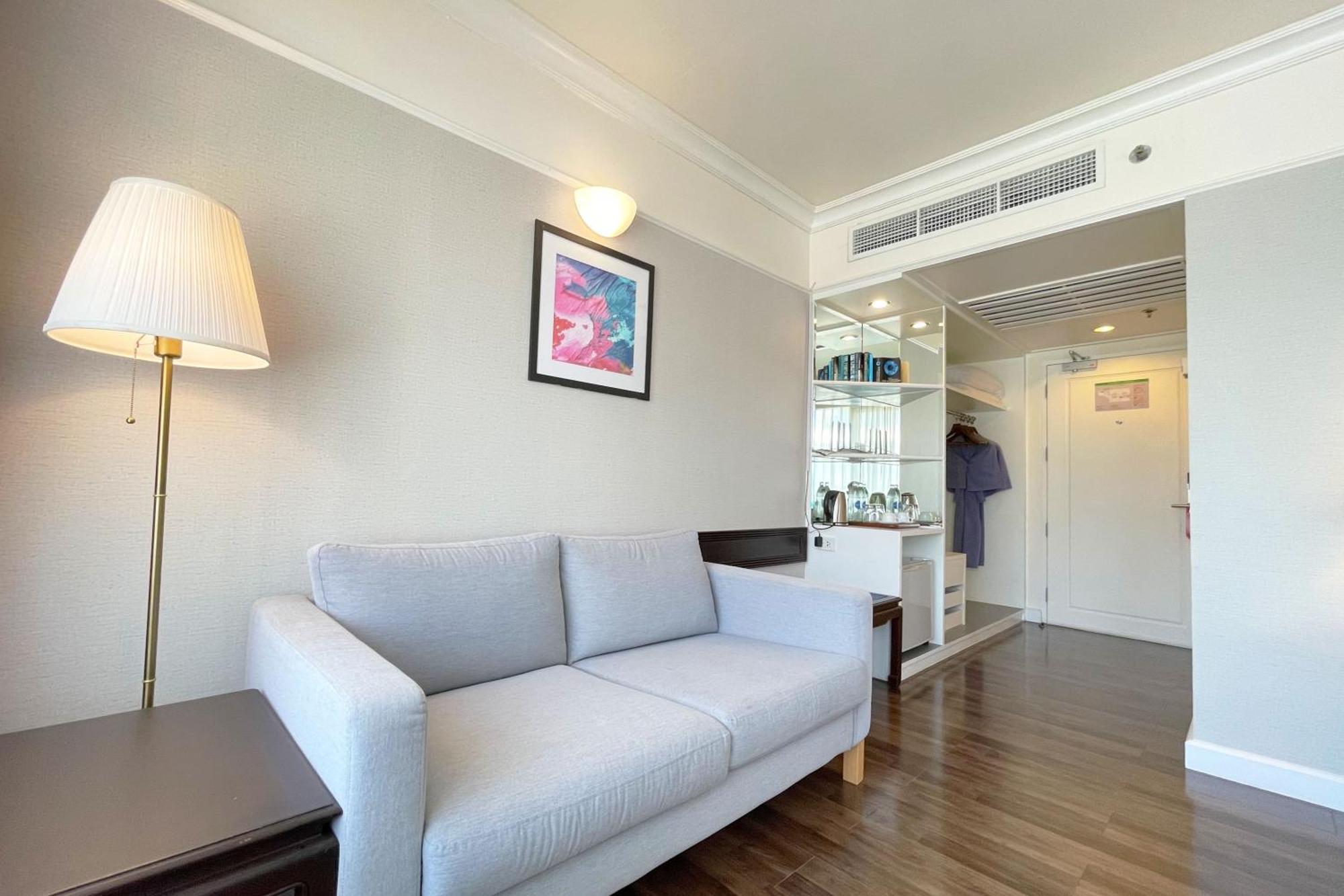 Le Siam Hotel Silom Bangkok By Pcl Exteriör bild