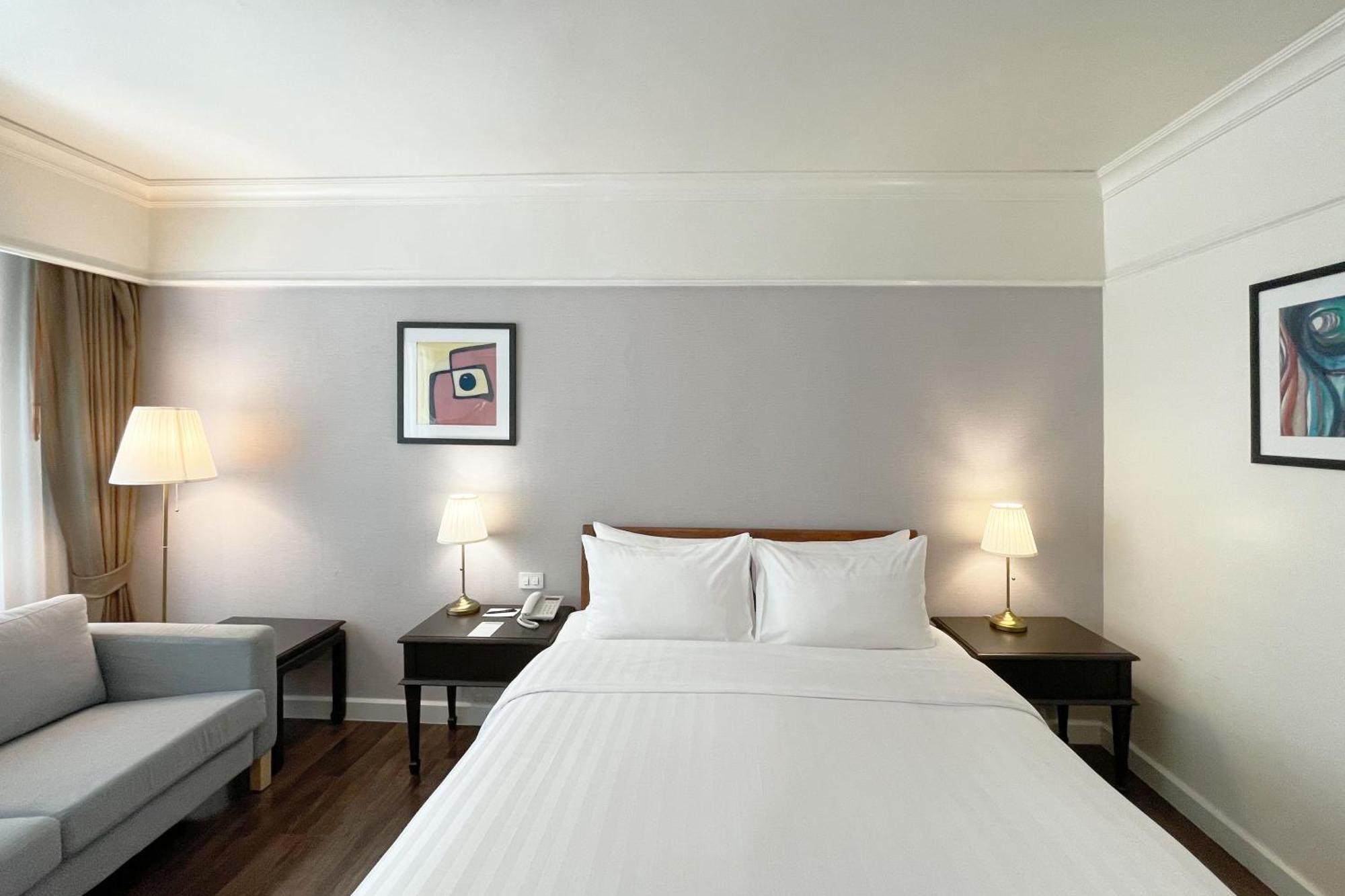 Le Siam Hotel Silom Bangkok By Pcl Exteriör bild