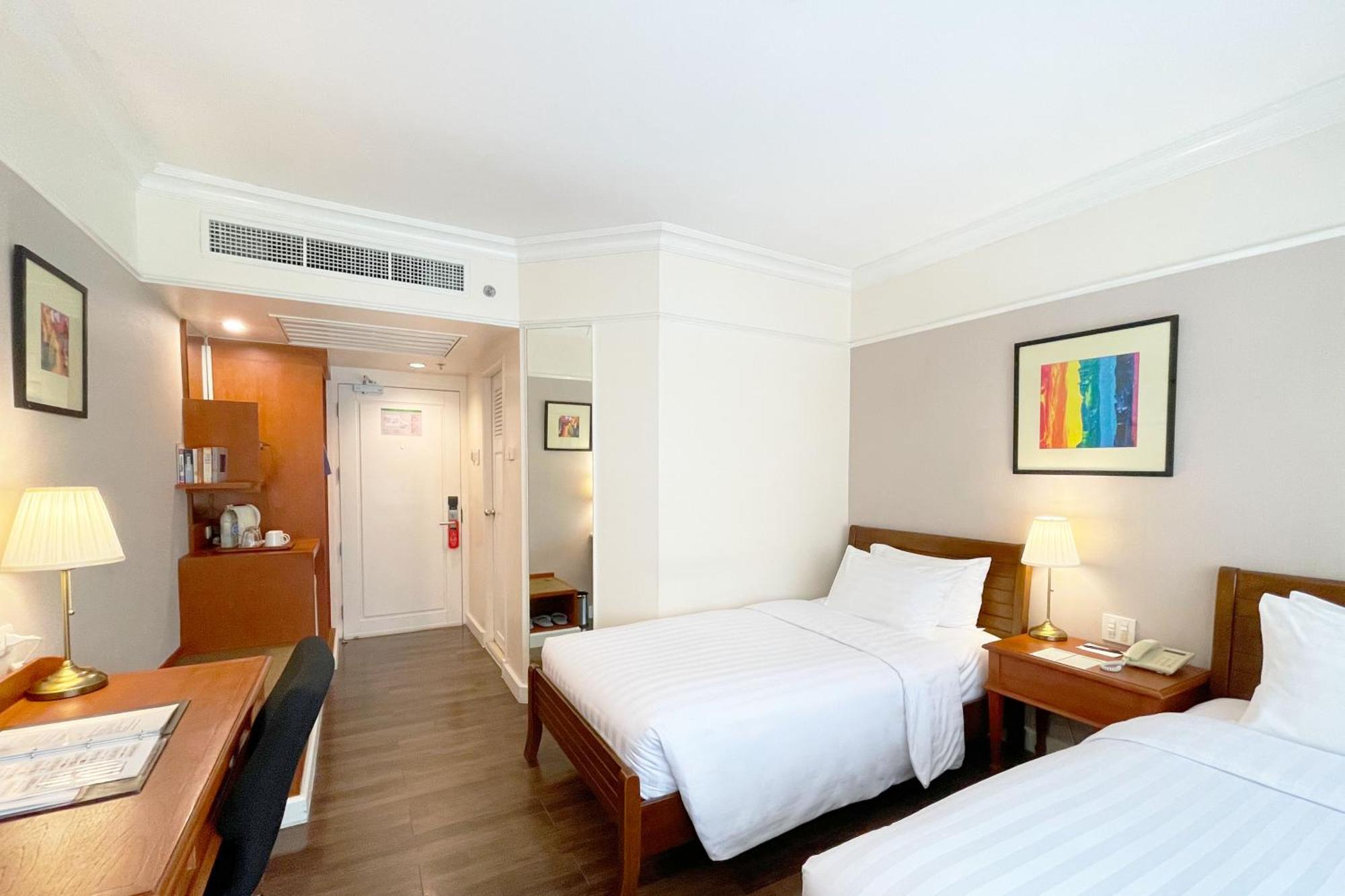 Le Siam Hotel Silom Bangkok By Pcl Exteriör bild