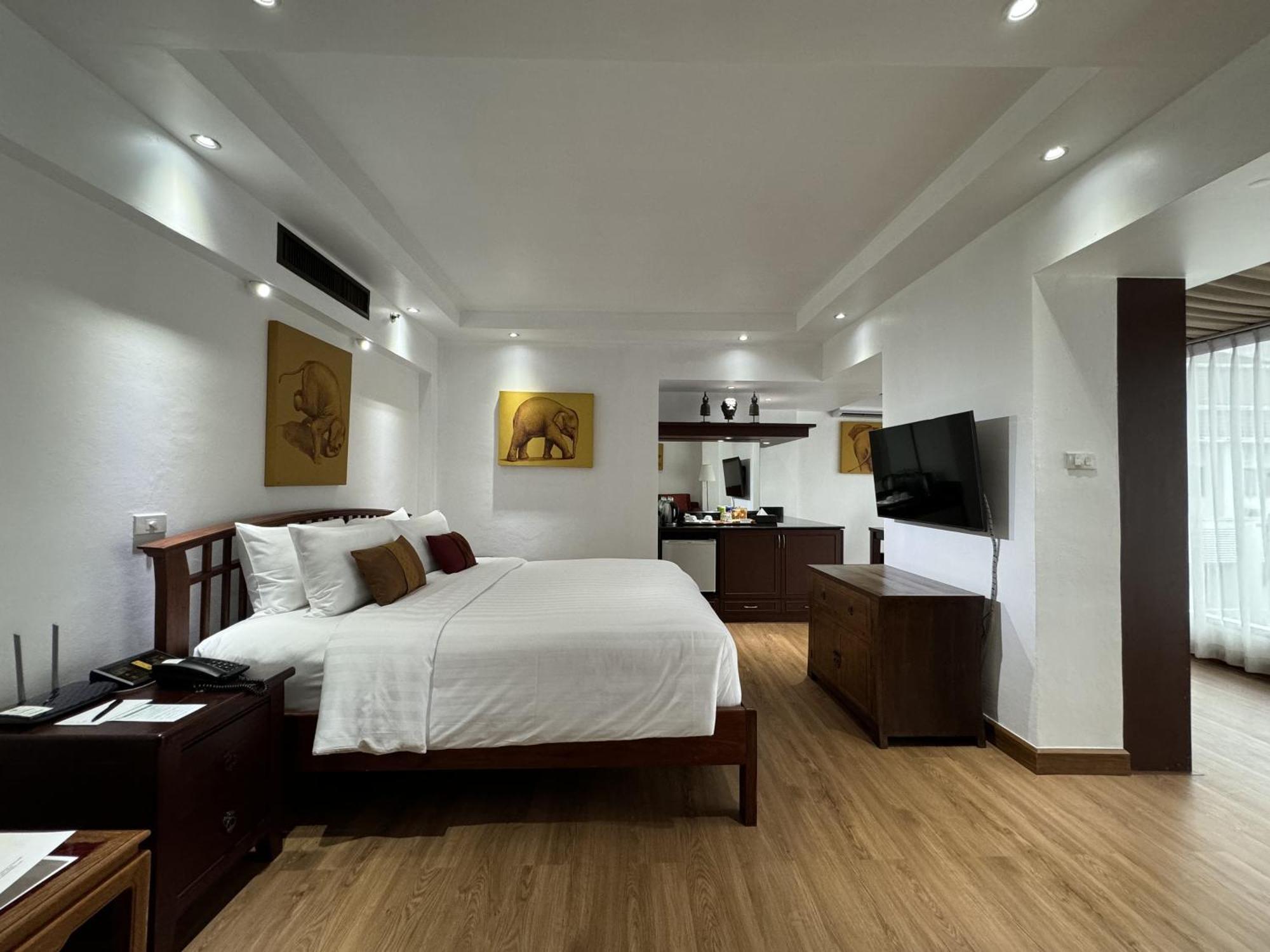 Le Siam Hotel Silom Bangkok By Pcl Exteriör bild